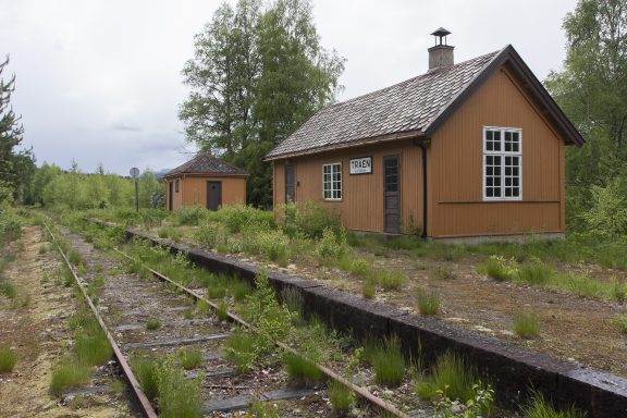 Tråen stasjon Numedalsbanen. Foto: Ulf Ingmar Gustafsson Riksantikvaren