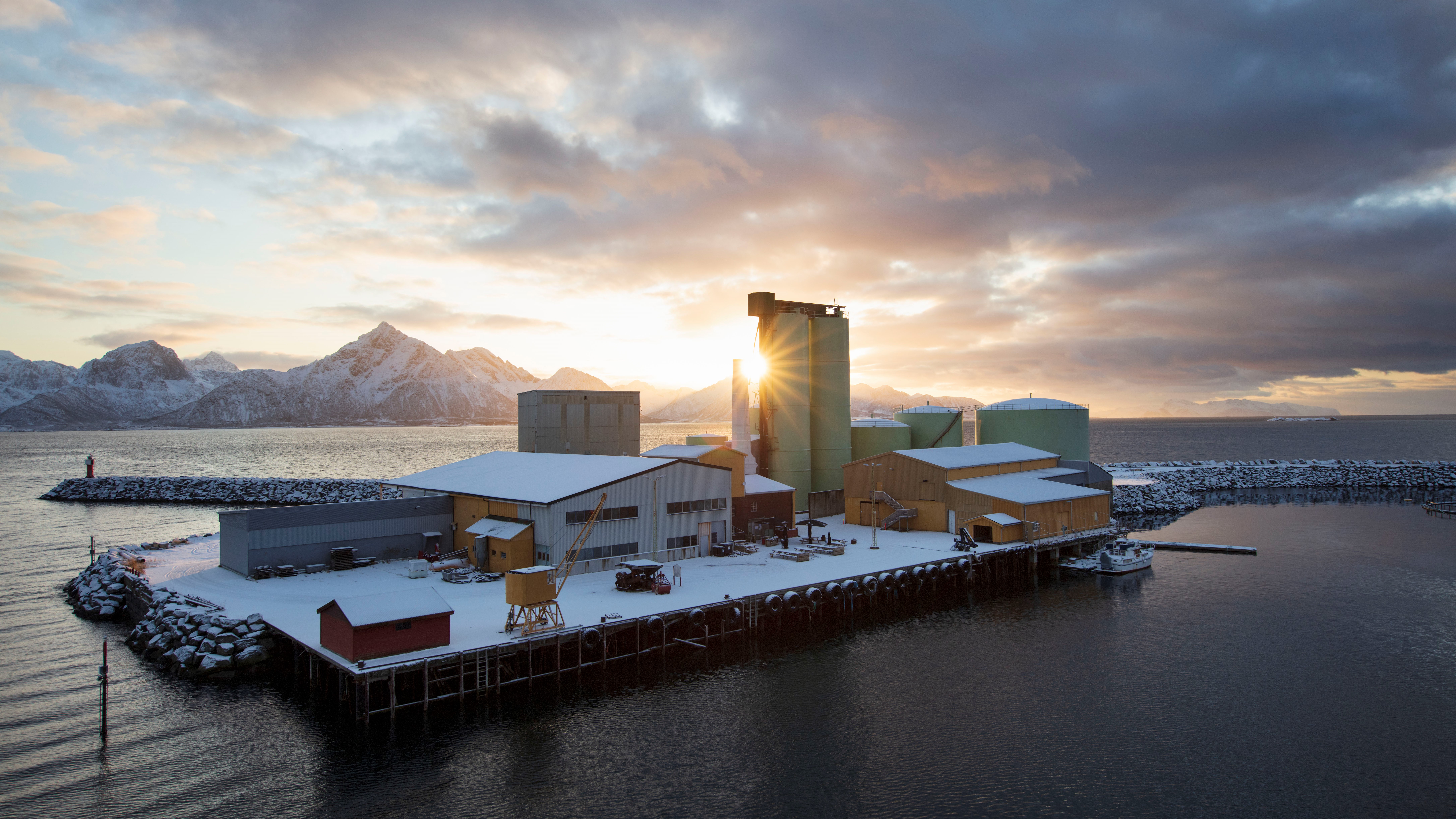 Neptune Herring Oil Factory was established in 1910 and is located on Svinøya in Hadsel Municipality, Nordland County. Photo: Trond A. Isaksen, Directorate for Cultural Heritage