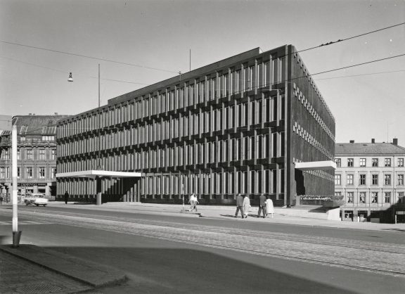 Bilde av den tidligere amerikanske ambassaden i 1959. Foto: Karl Teigen, Nasjonalmuseet