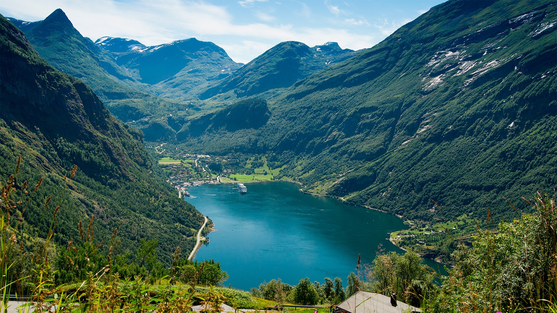 Photo of Geirangerfjord. Geirangerfjord is part of the West Norwegian Fjords area, which is inscribed on the UNESCO World Heritage List. Photo by Ludovic Peron, (CCBY-SA) via Wikimedia Commons