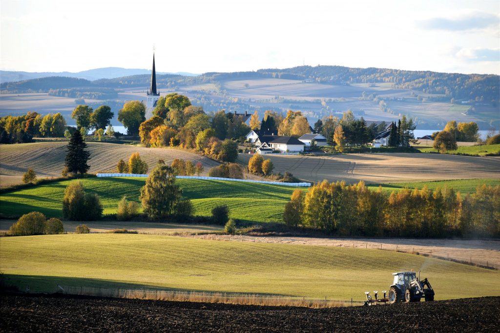 Den nasjonale Kulturlandskapsprisen er tildelt Nettverket Stange vestbygd 1