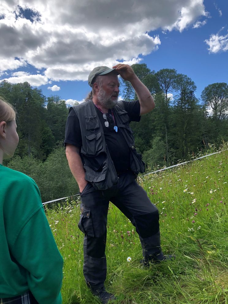 Botaniker Jan Wesenberg gir en innføring i slåtteengas ulike arter