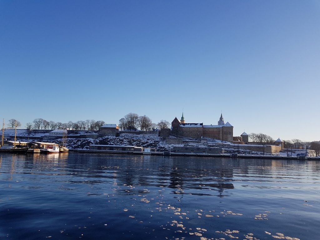 Akershus festning sett fra sjøen.