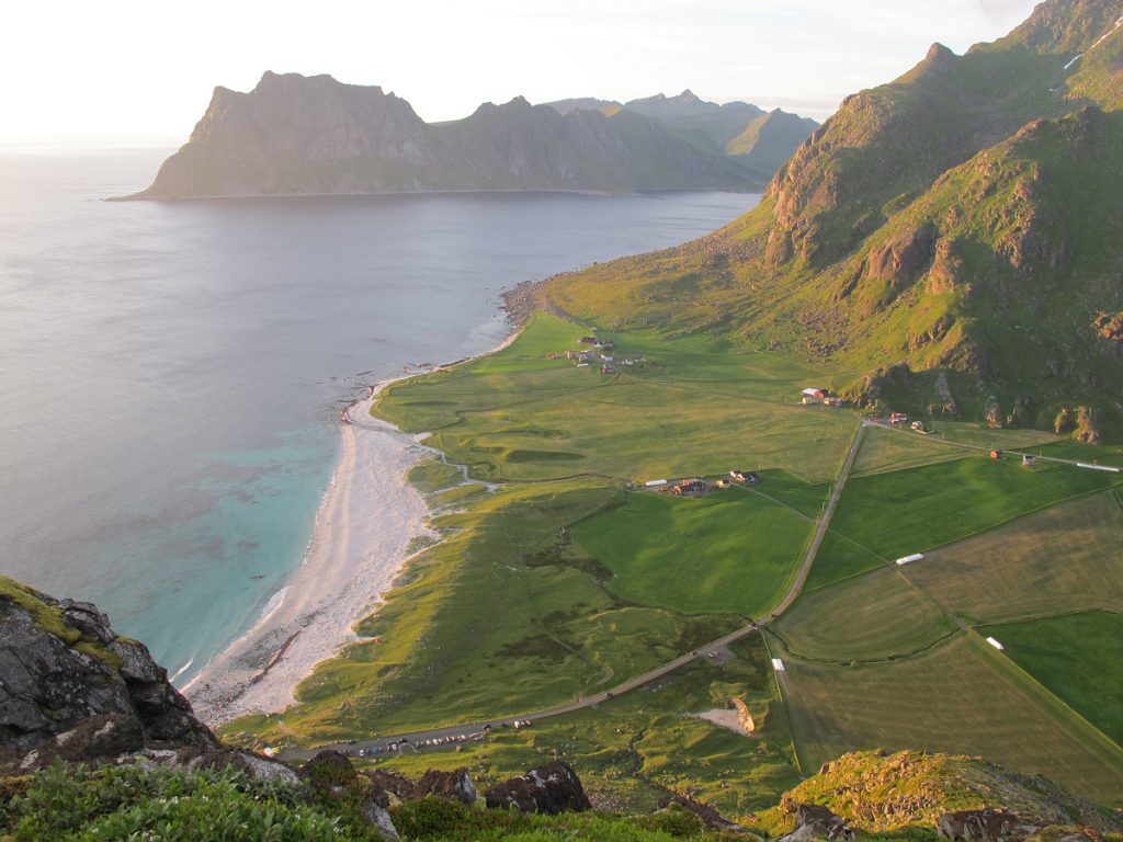 Kommunene får midler til kulturminneplaner. Vestvågøy i Lofoten.