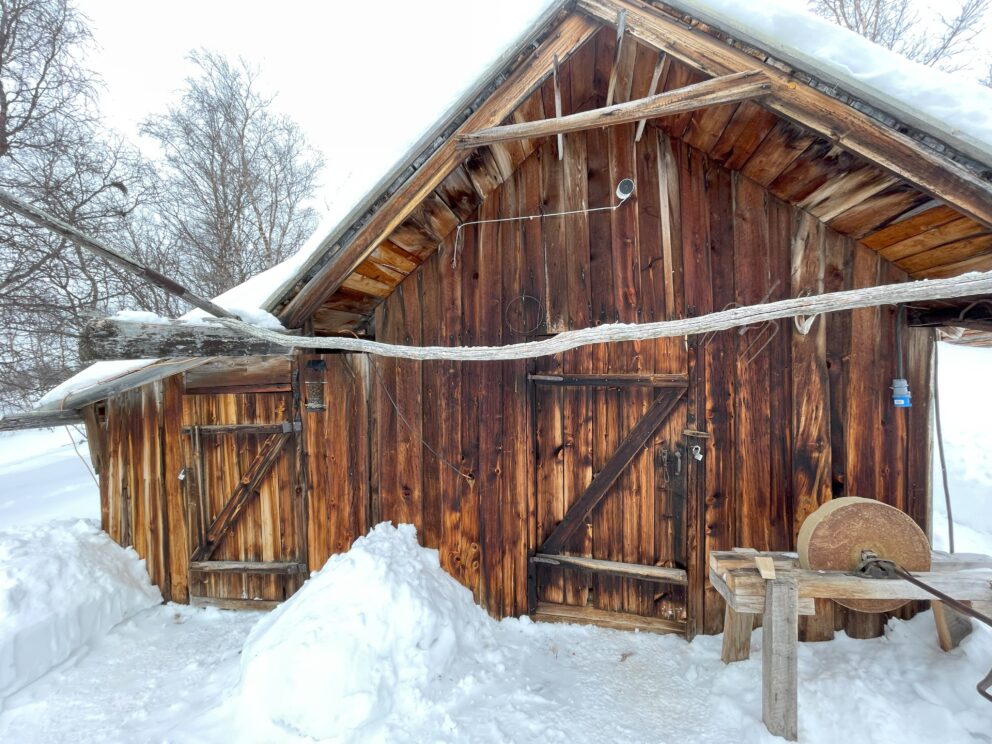 Den sjøsamiske gården Smukgården utenfor Kirkenes.