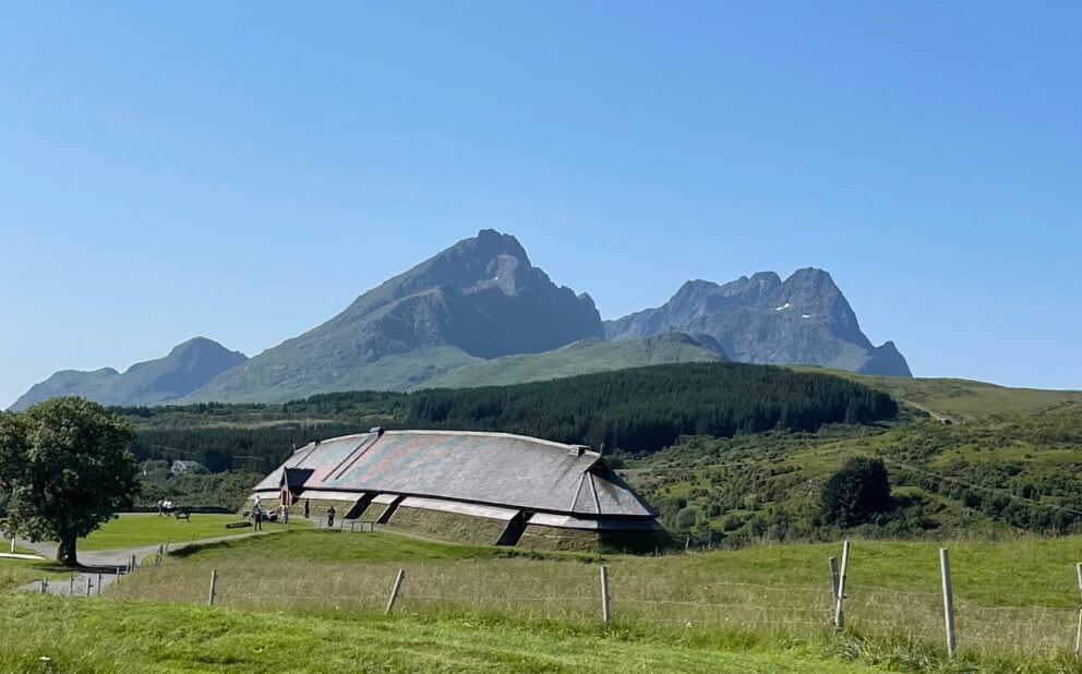 Lofort, et rekonstruert langhus fra vikingtiden i Borg.