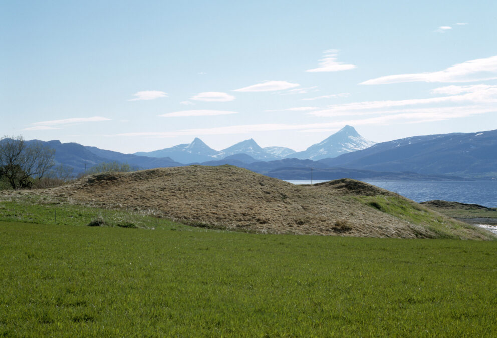 Herlaugshaugen på Leka.