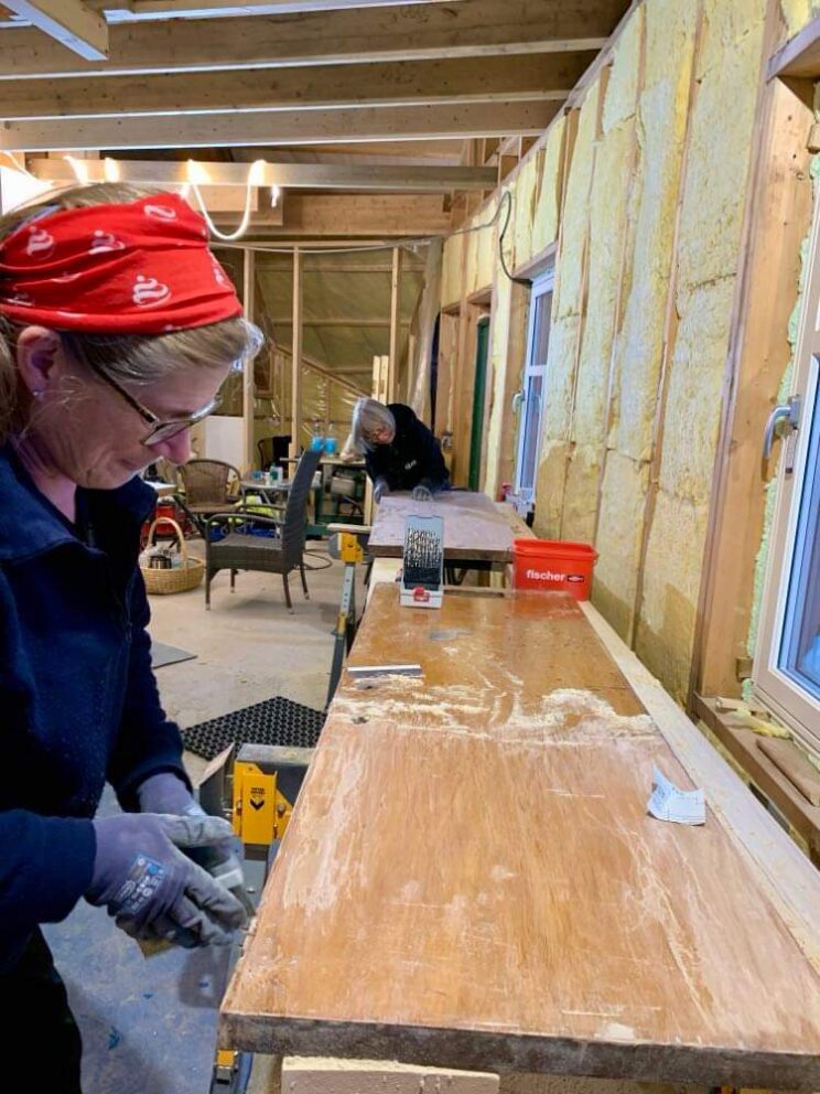 Frivillig arbeid på "Gamle Mårøy".