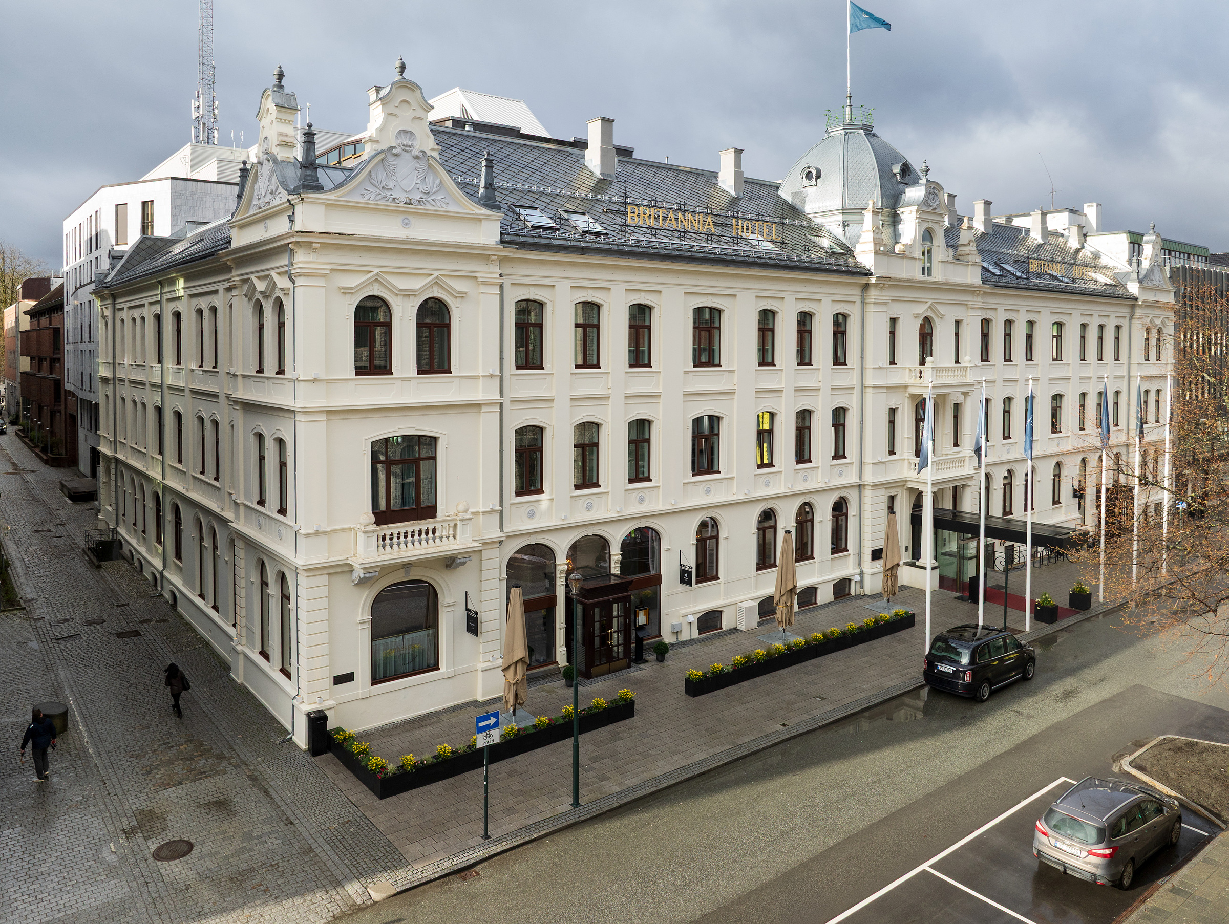 Bilde som viser fasaden av Britannia Hotel i Trondheim.
