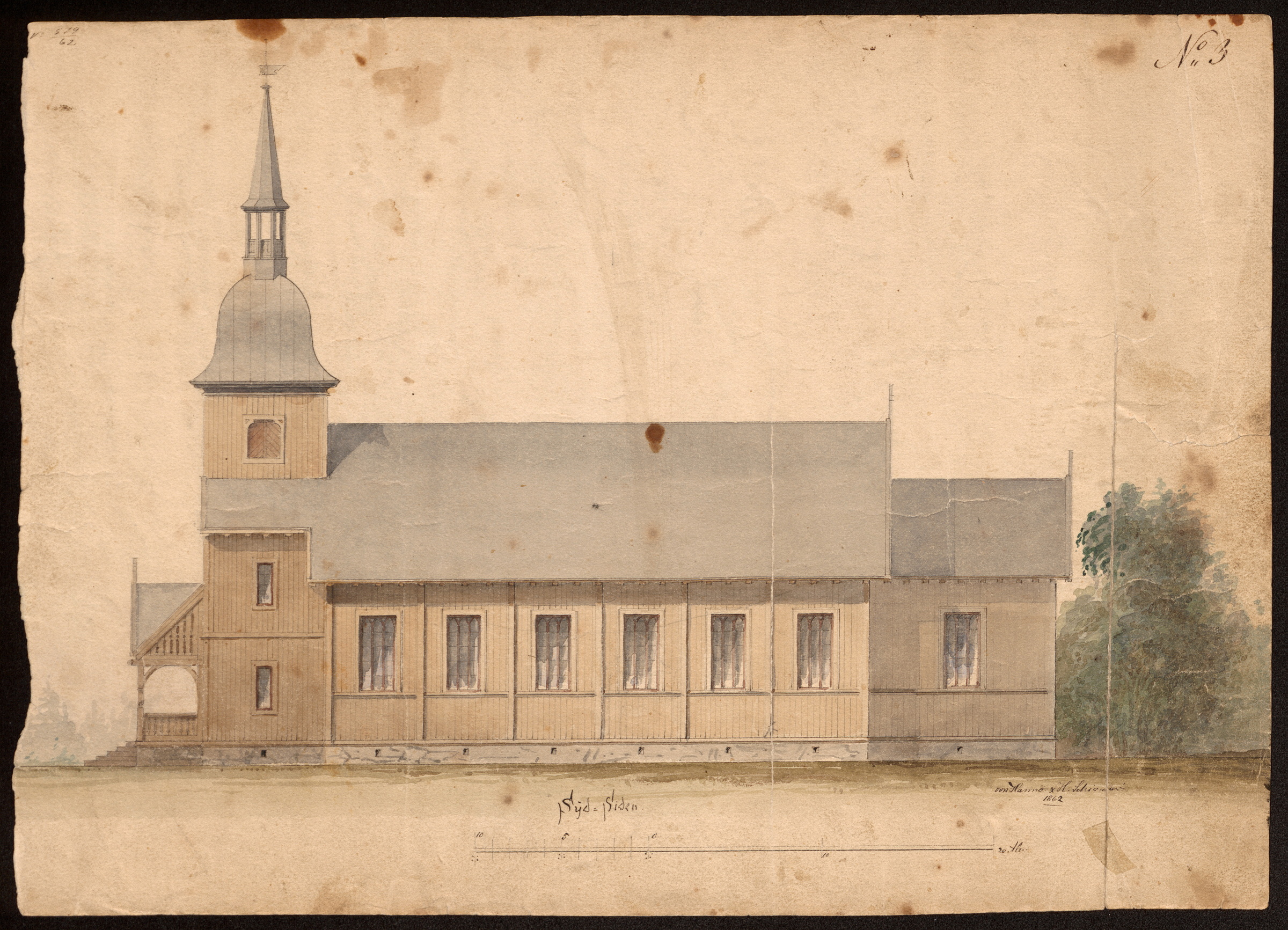Norges dokumentarv 9 Arkitekttegning av en trekirke med et tårn på venstre side, flere vinduer og et tre som delvis er synlig til høyre.